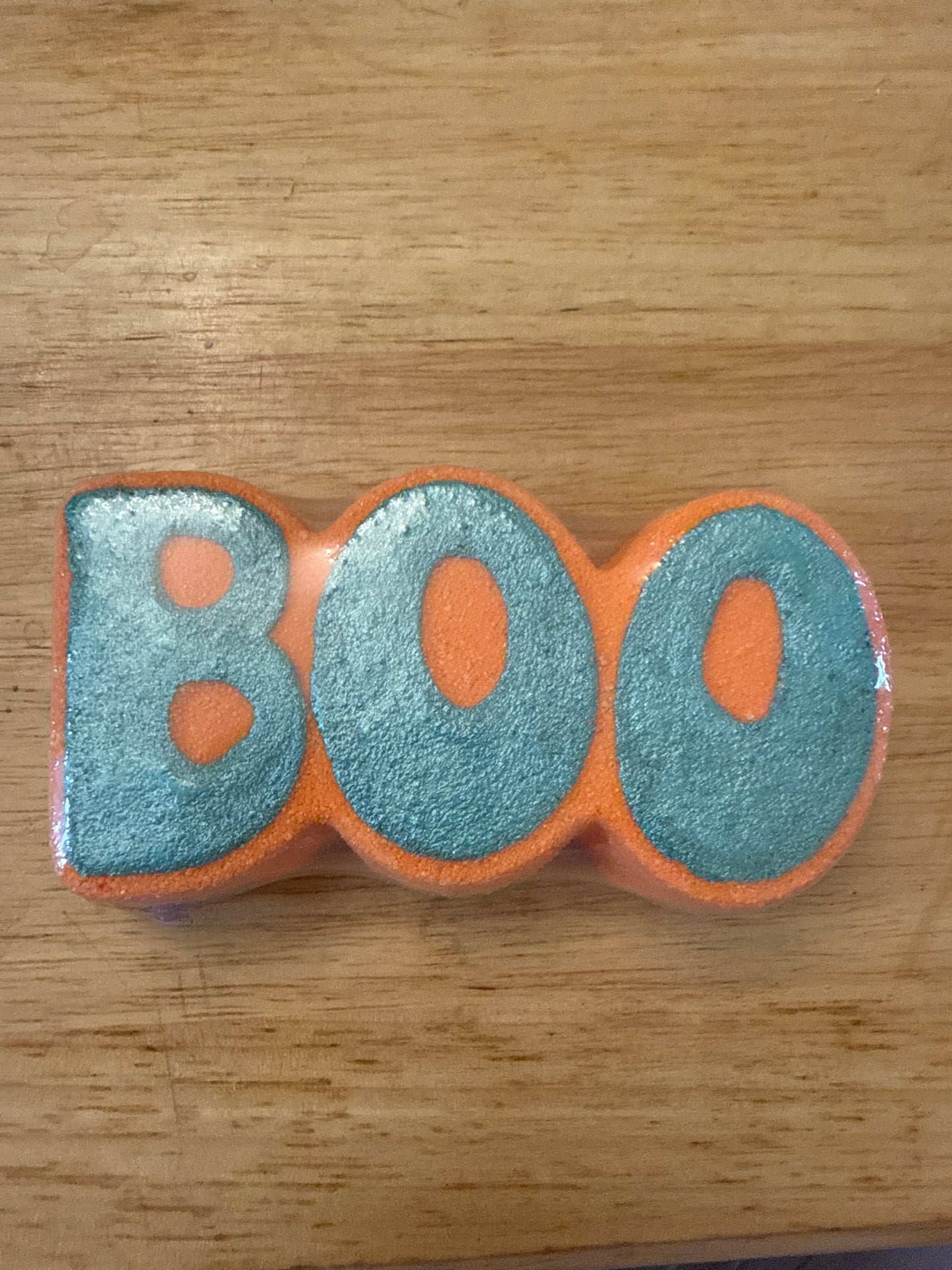Boo bath bomb