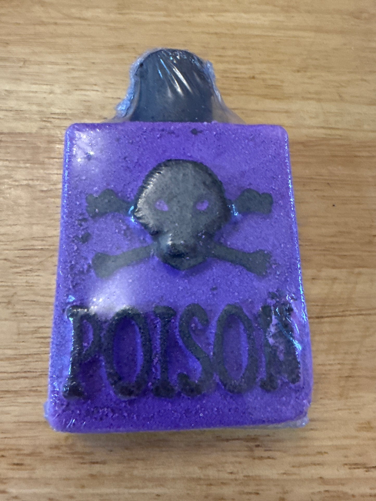 Poison bath bomb
