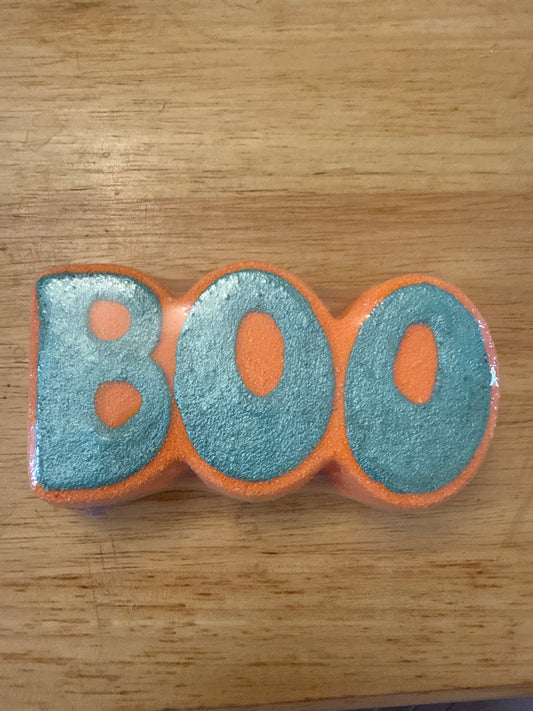 Boo bath bomb